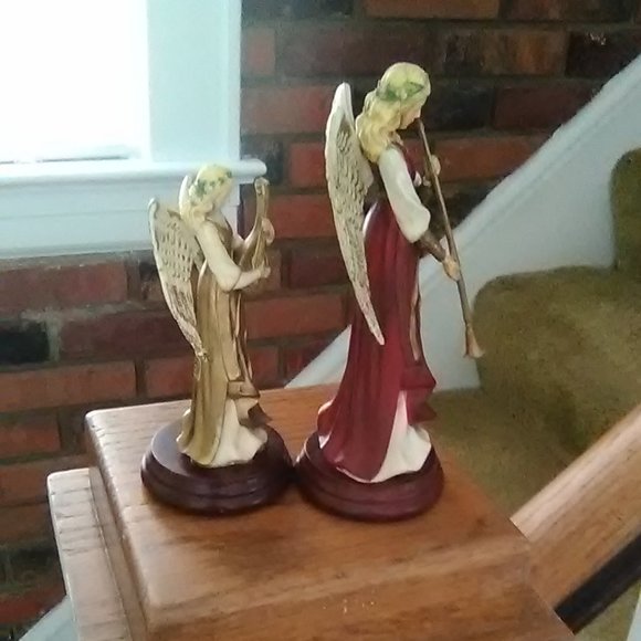 Enesco Angel Figurines/2 - Picture 5 of 11